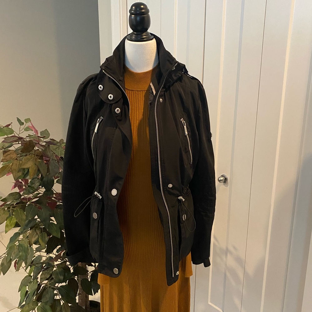 BCBGMaxAzria Fall/Spring Jacket